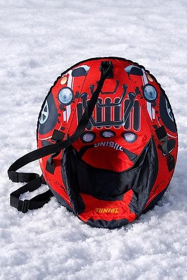 Тюбинг (надувные санки) для катания со снежных горок. - Яркий принт в