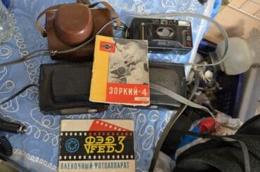 продаю советскую куклу: Фотоаппарат 1964 г. "Zorkii 11". Дополнительно указано наличие ещё — 1