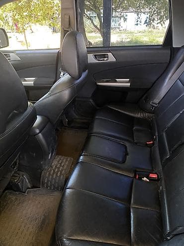 Унаа: Subaru Forester: 2009 г., Кол менен иштөөчү, Дизель, Кроссовер — 4