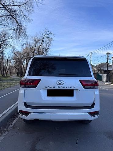 куплю ленд крузер 300: Toyota Land Cruiser: 2023 г., 3.5 л, Автомат, Бензин, Внедорожник — 4