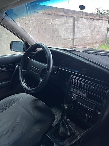 wuling mini ev: Audi 100: 1991 г., 2.3 л, Механика, Бензин, Седан — 6