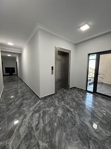 Квартиры: 3 комнаты, 81 м², Элитка, Ак-Кеме (старый аэропорт) Элитка, 4 этаж, ПСО (под самоотделку) — 4
