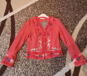 Пиджак Zeinep Zebi. Фирменный пиджачок в национальном стиле. Был at lalafo.kg Пиджак Zeinep Zebi. Фирменный пиджачок в национальном стиле. Был