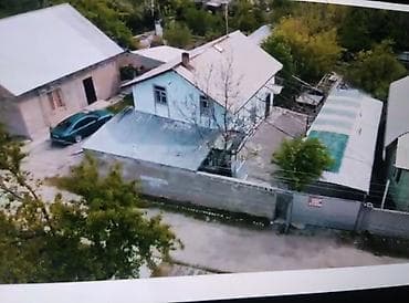 Продаётся жилой дом с участком в сельской местности. - Дом