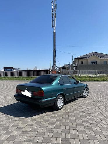 салон е38: BMW 5 series: 1991 г., 2.5 л, Механика, Седан — 2