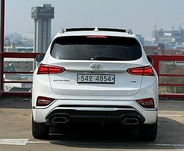 ниже: Hyundai Santa Fe: 2019 г., 2.2 л, Автомат, Дизель, Кроссовер — 4