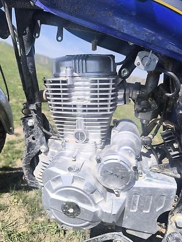 движок на матиз: Мотоцикл дорожный/універсал с одноцилиндровым 4‑тактным двигателем — 1