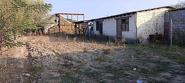 уч коргон: Продается жилой дом с внутренней отделкой и мебелью. Описание: - — 6