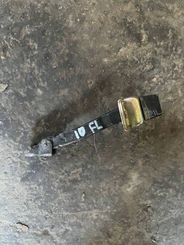 Mitsubishi Pajero IO ограничитель двери, Митсубиси ИО дверной at lalafo.kg Mitsubishi Pajero IO ограничитель двери, Митсубиси ИО дверной