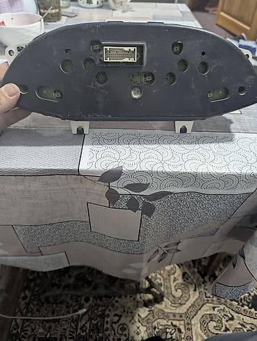 Тормозные системы: Щиток приборов Ford Оригинал — 2