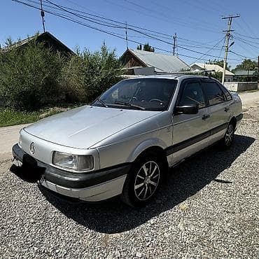 tesla model y: Volkswagen Passat: 1989 г., Седан — 7