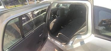 9: Renault Laguna: 2004 г., 1.9 л, Механика, Дизель, Универсал — 6