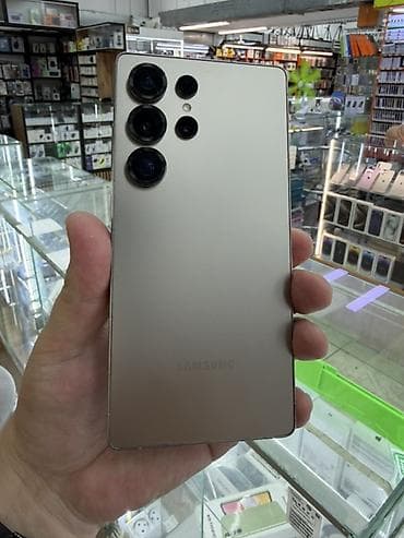Техника и электроника: Samsung Galaxy S23 Ultra (модель SM‑S918B/DS) в цвете — 1