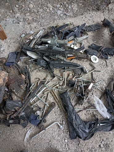 бу домкрат: Хонда домкраты Тайота домкраты Кампечор насос для авто све новом — 1