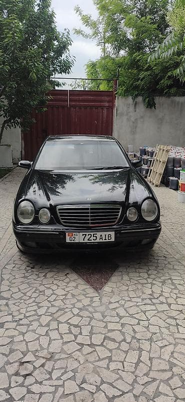 211 е500: Mercedes-Benz E-Class: 2001 г., 3.2 л, Автомат, Бензин, Седан — 2