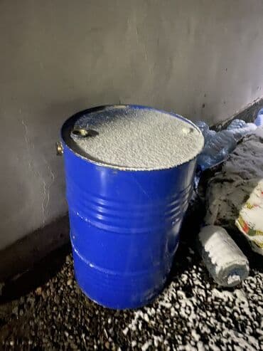 кухонный гарнитур сколько стоит: С крышкой 3000 сом 
Без крышки 1500 сом бочка емкость — 4