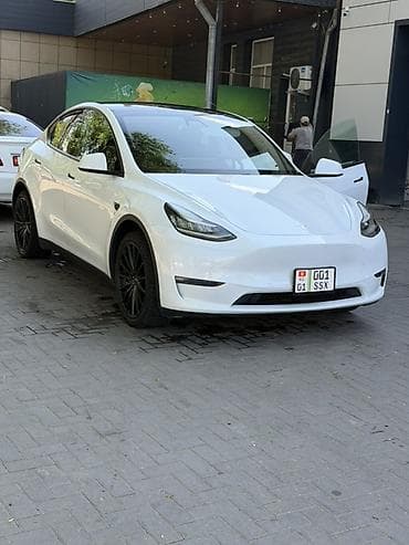 byd e3: Tesla Model Y: 2020 г., Вариатор, Электромобиль, Кроссовер — 1