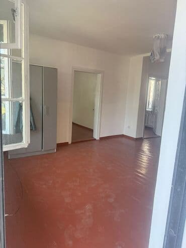 сдаю в аренду офис: Ижарага берем Офистик, 70 кв. м, Менчик үйдө, 1-катар, Өзүнчө кире бериши менен, Өзүнчө санитардык түйүнү менен — 3