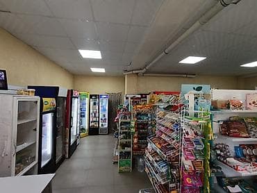 Продажа магазинов В жилом доме, 66 м², Старый ремонт, Отдельный вход, 1 этаж