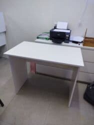 офисные столы бу: Размеры стола длина 800, ширина 550 и высота стандарт 750 — 12