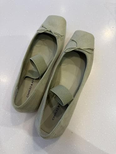 Балетки Maison Margiela Tabi - Оригинальная модель Tabi с разделённым — 9