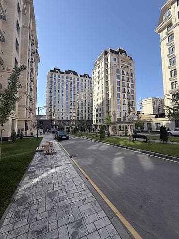 Квартиры: 3 комнаты, 137 м², Асанбай мкр Элитка, 4 этаж, ПСО (под самоотделку) — 7
