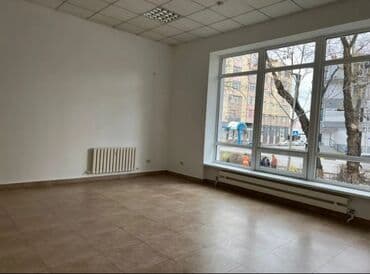 дом под офис: Сдаю Офис, 150 м², В жилом комплексе, 1 линия — 9