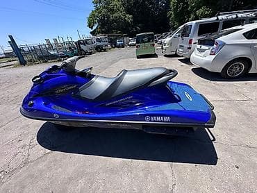 купить надувную лодку: Гидроцикл Yamaha WaveRunner (High Output) - Бренд/линейка: Yamaha — 2
