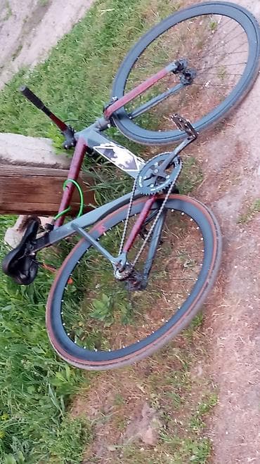 бенбекс велик: Шоссейный велосипед, Рама M (156 - 178 см), Б/у — 1