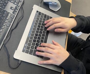 компьютерные мыши vontar: Ноутбук, Apple, 16 ГБ ОЗУ, Intel Core i7, Более 17.3 ", Б/у, Для работы, учебы, память NVMe SSD — 2