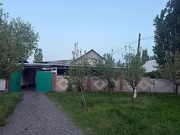 Продаётся Дом в центре Беловодск 35 сотых по факту, по документам 22 — 4