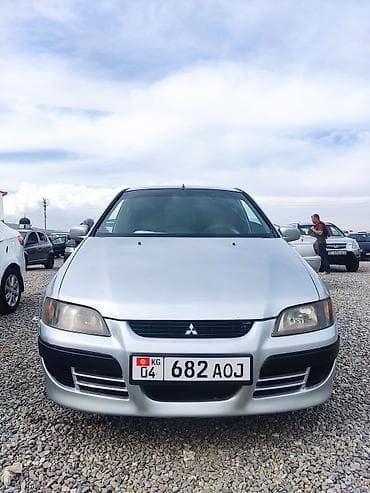 Mitsubishi Space Star: 2004 г., 1.6 л, Ручные, Бензин, Минивэн