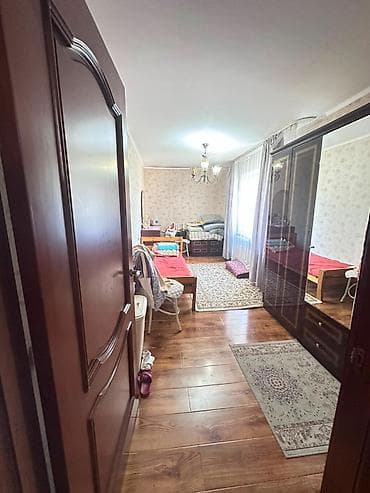 Продажа квартир: 3 комнаты, 60 м², 2 этаж — 3