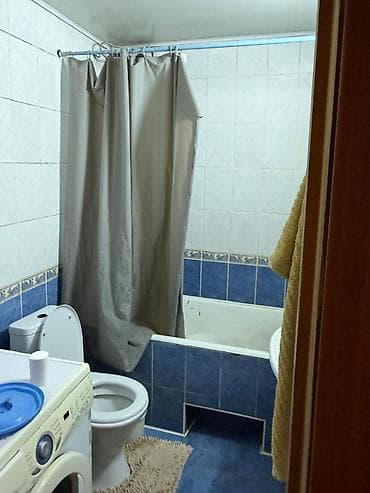 льва: 🏡 Продаётся трёхкомнатный дом барачного типа в Пишпеке 📏 Площадь: 54 — 2