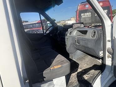 спринтер коробка передач: Легкий грузовик, Mercedes-Benz — 5