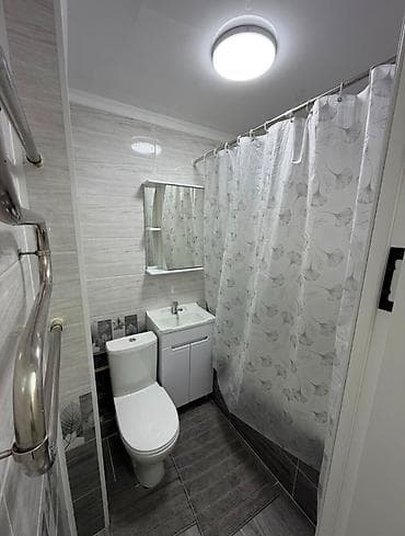 Квартиры: 3 комнаты, 58 м², 10 мкр 104 серия, 2 этаж, Евроремонт — 8