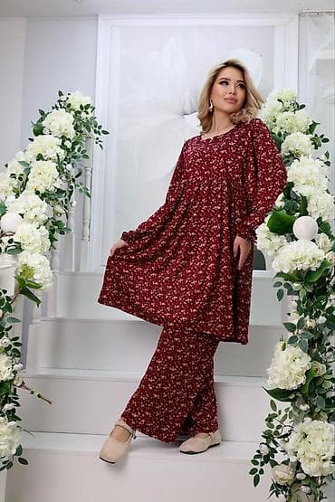 Женский комплект из вискозы: туника свободного кроя + широкие брюки -