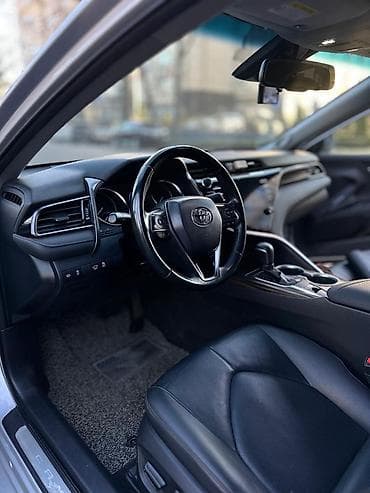 забыл: Toyota Camry: 2019 г., 2.5 л, Автомат, Бензин — 8