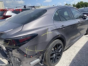 5: Toyota Camry: 2021 г., 2.5 л, Автомат, Гибрид, Седан — 9