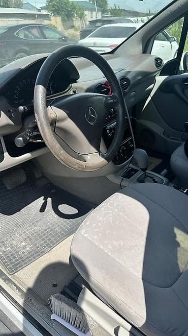 range river: Mercedes-Benz A-Class: 2003 г., 1.3 л, Автомат, Бензин — 7