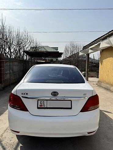 changan x5: BYD E5: 2019 г., Электромобиль, Седан — 5