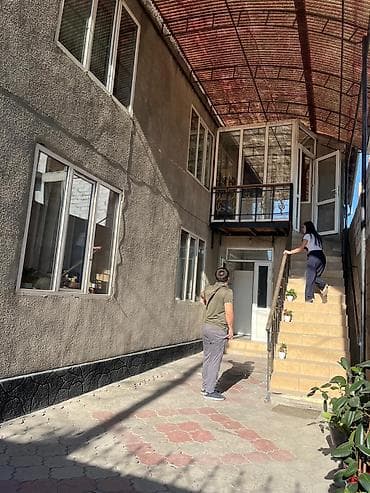 Дом с коммерческим помещением в отличной локации! • Пересечение ул lalafo.kg да Дом с коммерческим помещением в отличной локации! • Пересечение ул