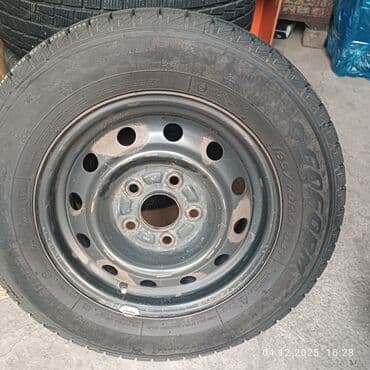 зимные шины 14: Шины 185 / 70 / R 14, Зима, Б/у, Комплект, Легковые, Maxxis — 10