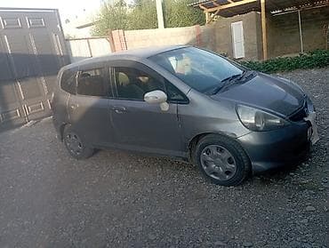 crv 2: Honda Fit: 2006 г., 1.5 л, Автомат, Бензин, Хэтчбэк — 3