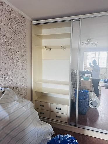 Шкафы: Шкаф купе, С зеркалом, Другой материал — 3