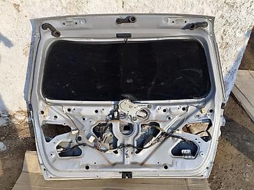 Фильтры: Крышка багажника Nissan, Оригинал — 2