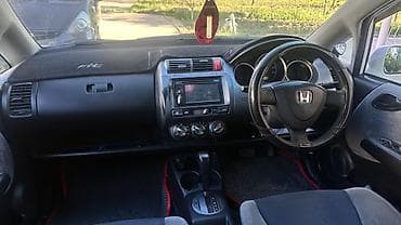2 jz: Honda Fit: 2003 г., 1.3 л, Вариатор, Бензин, Хэтчбэк — 5