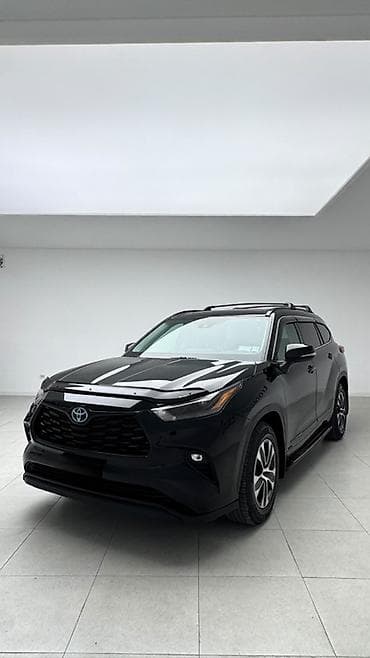 Продажа авто: Toyota Highlander: 2022 г., 2.5 л, Автомат, Гибрид, Кроссовер — 2