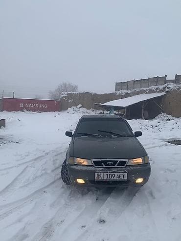 ex5 weltmeister: Daewoo Nexia: 2005 г., 1.5 л, Седан — 5