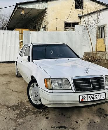 Mercedes-Benz W124: 1994 г., 2.2 л, Механика, Бензин, Седан